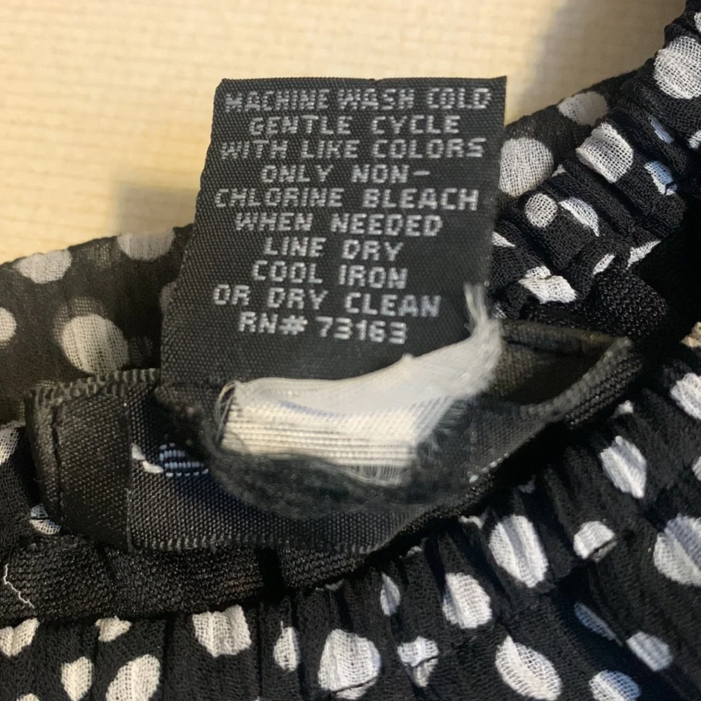 Spense Ruffled Blouse - Picture 4 of 4